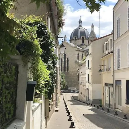 Bright In The Heart Of Butte Aux Cailles * Paris